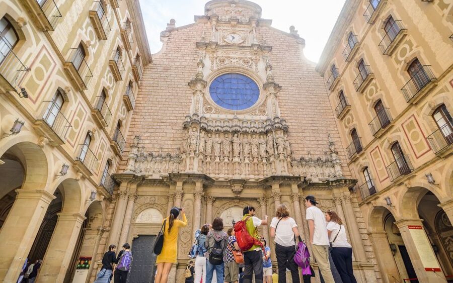 Barcelona: Montserrat Visit & Lunch at Farmhouse Small Group - Price and Value at $110: What You Really Pay For