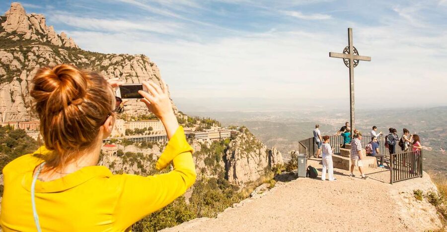 Barcelona: Montserrat with Winery Visit and Farmhouse Lunch - Why Montserrat and Penedès Make a Perfect Barcelona Day
