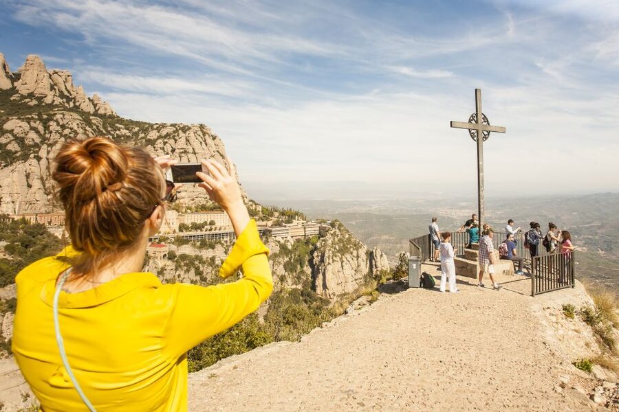 Barcelona: Montserrat with Winery Visit and Farmhouse Lunch - The Vineyard Lunch in the Countryside