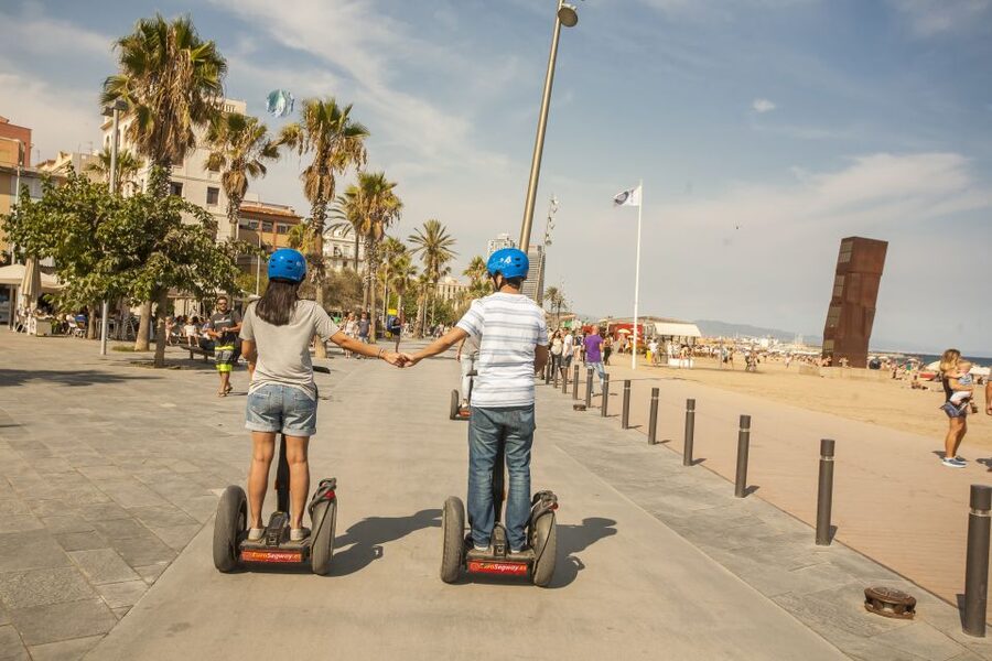 Barcelona: Old Port and Gothic Quarter Guided Segway Tour - The W Hotel Terrace Panorama and the Slide Toward Barceloneta