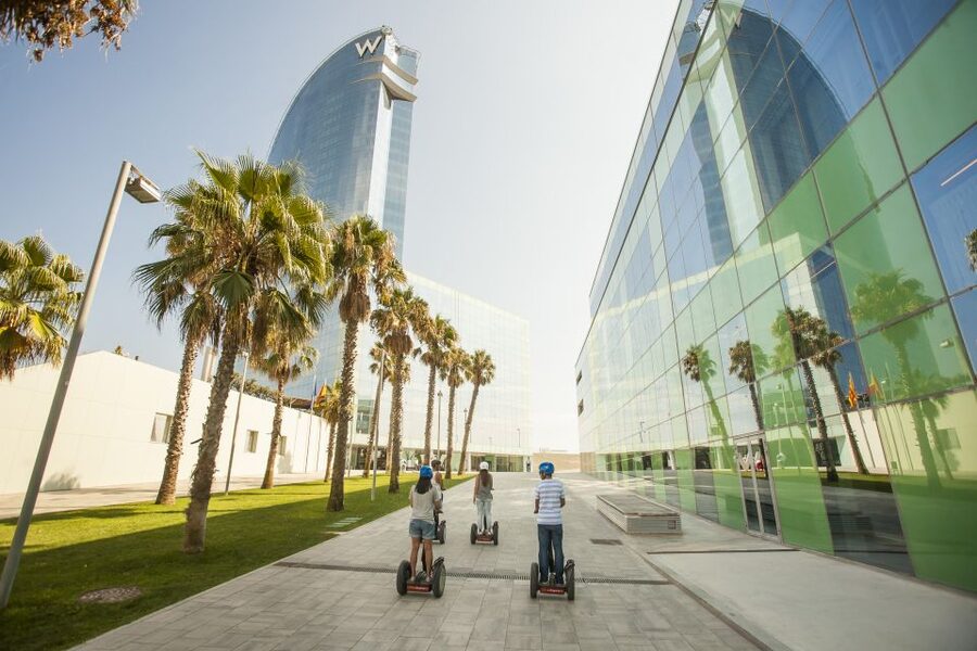 Barcelona: Old Port and Gothic Quarter Guided Segway Tour - Port Olympic and the Coast Views That Feel Like a Reward