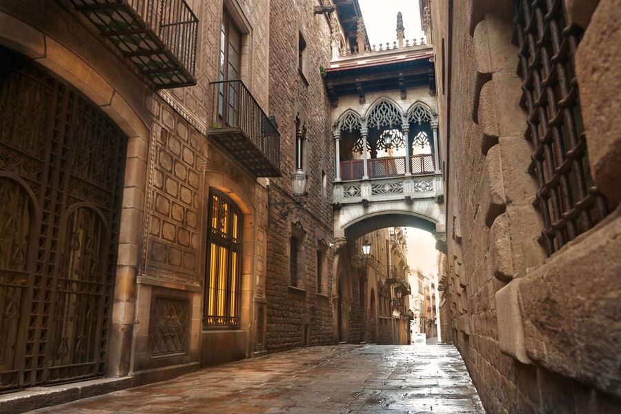 Barcelona: Old Town Walking Tour with Optional Casa Batlló - Key things that make this tour worth your time
