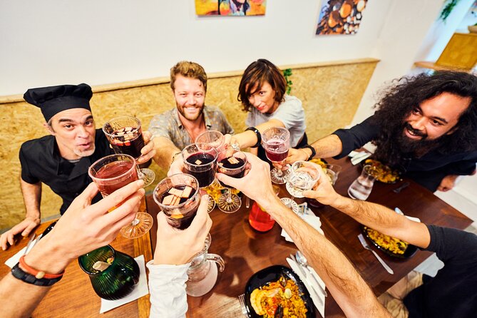 Barcelona Paella Cooking Class with Market Visit, Tapas & Sangria - Key things you will notice on this paella day