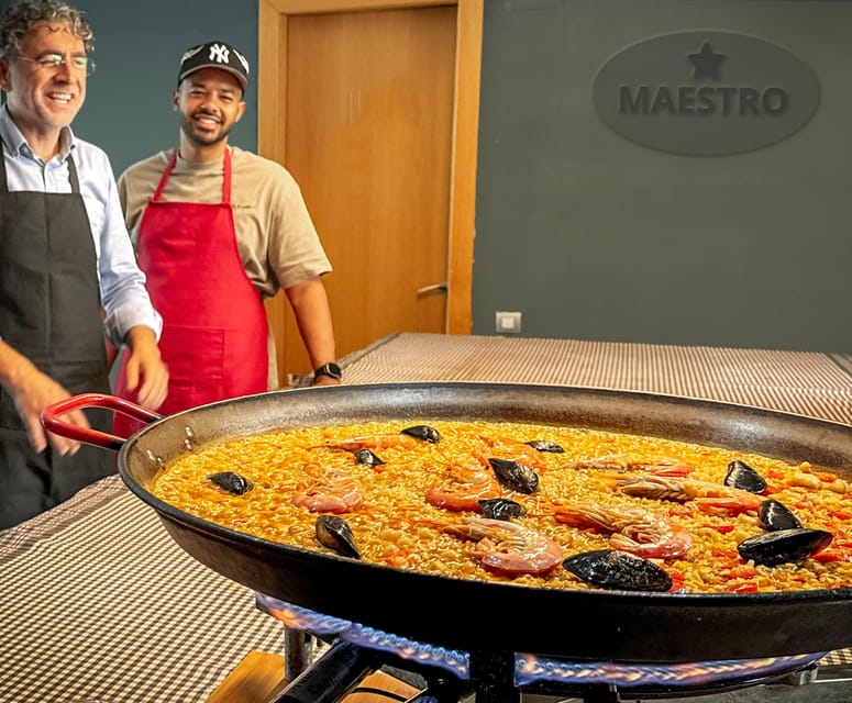 ⭐︎ Barcelona: Paella Maestro Market Tour & Sangria & Tapas - Best for you if you want practical cooking skills (and a local market feel)