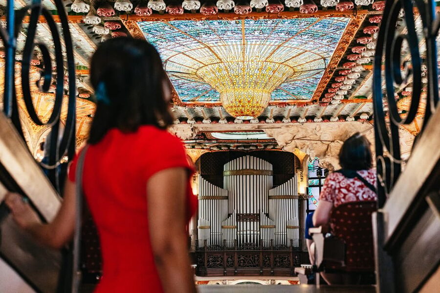 Barcelona: Palau de la Música Guided Tour - Concert Hall plus the second floor skylight, seeing the colors and learning why they matter