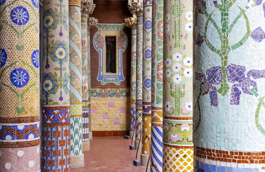 Barcelona: Palau de la Música Self-Guided Tour - Location matters: easy access near Las Ramblas and Plaza Catalunya