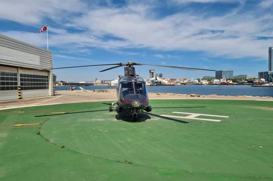 Barcelona: Panoramic Helicopter Flight & Boat Transfer - Getting there smoothly: Bus Nautic stop to the heliport