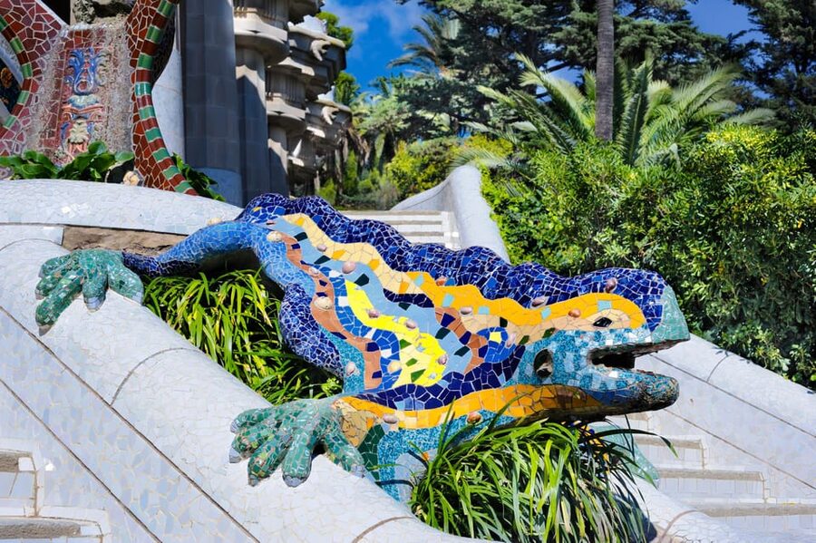 Barcelona: Park Güell and Gaudí House Museum Entry Ticket - How to Get to Park Güell: Escalator Entrance Tips and the Less Painful Stops