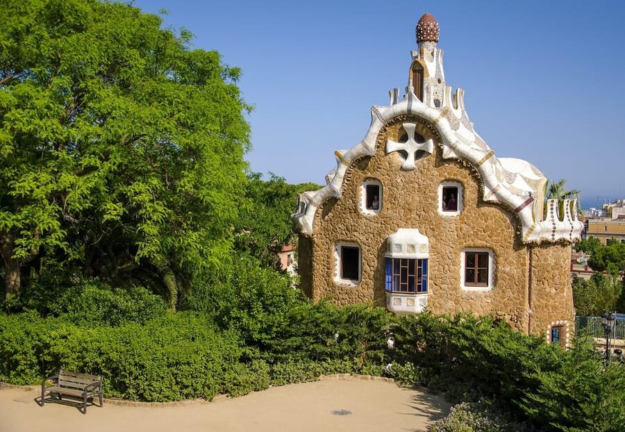 Barcelona: Park Güell Guided Tour - What you actually do on the tour: design, origins, and Gaudí’s signature touches