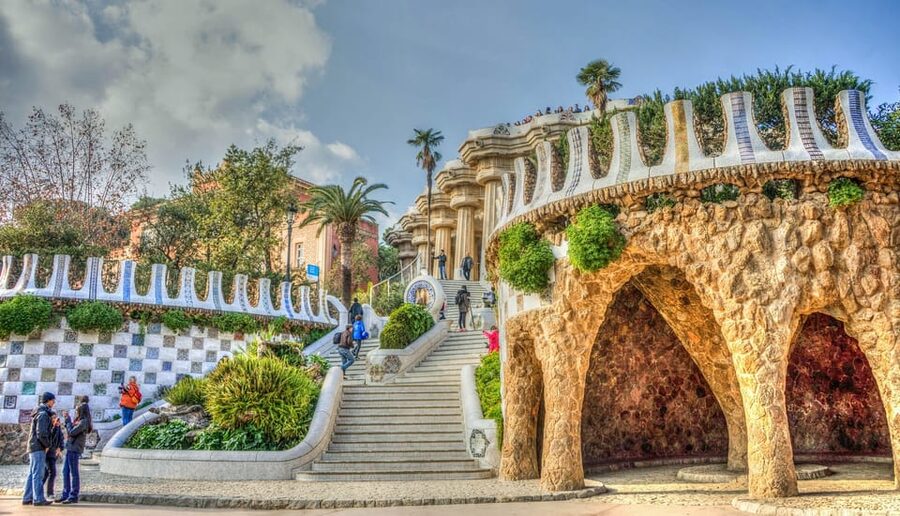 Barcelona: Park Güell Guided Tour - Price and value: what $28 buys in time saved and ticket access