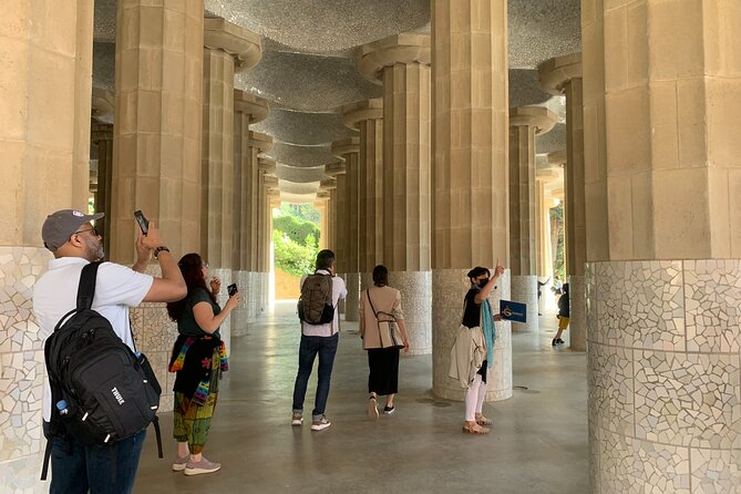 Barcelona: Park Güell Guided Tour & Tickets with Fast-Track Entry - The 75 Minutes: How It Usually Flows