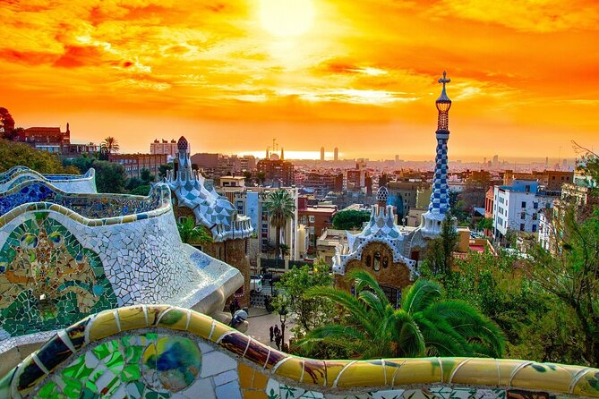 Barcelona: Park Guell Skip the Line Guided Tour - The 100 Columns room: when “pretty” turns into a structure