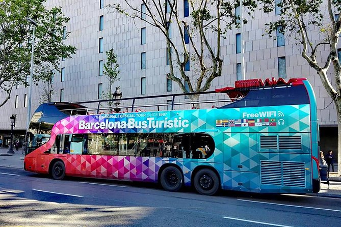 Barcelona Pass: Save up to 50% - Includes Sagrada Familia - Montjuïc and the port: cable car, walking views, and Las Golondrinas