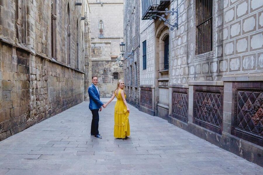 Barcelona: Personal Travel & Vacation Photographer - What happens during the shoot, stop by stop