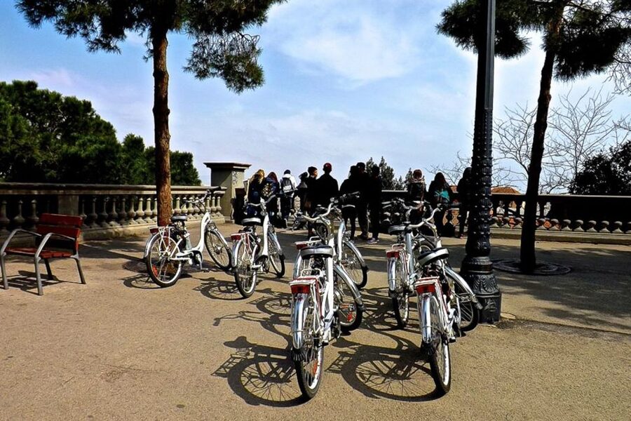 Barcelona: Personalized Private E-Bike Tour - How a 3.5-hour private ride actually feels in the city