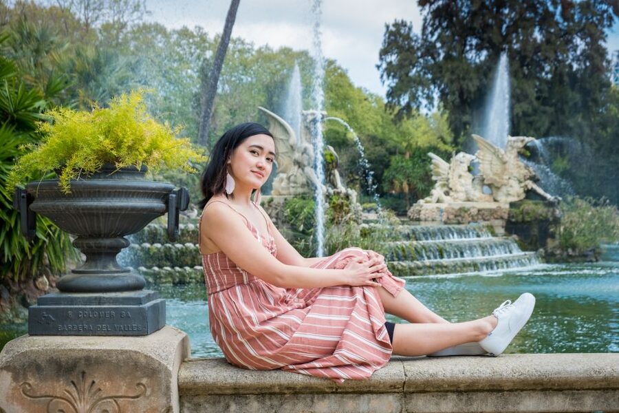 Barcelona: Photoshoot in Scenic Locations - Ending at Plaça de l’Àngel: a clean finish with a classic address