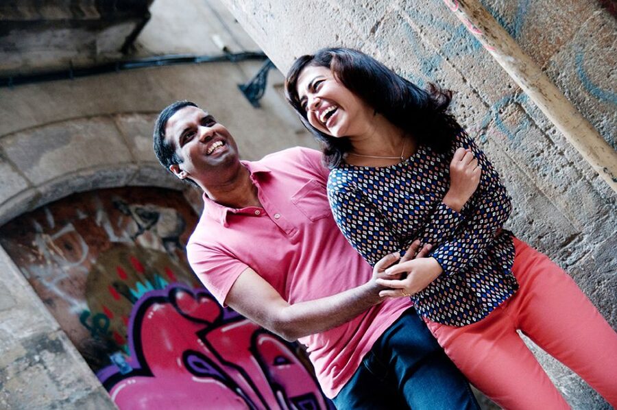 Barcelona: Photoshoot Tour Old Town - Who Should Book This (and Who Might Prefer Private)