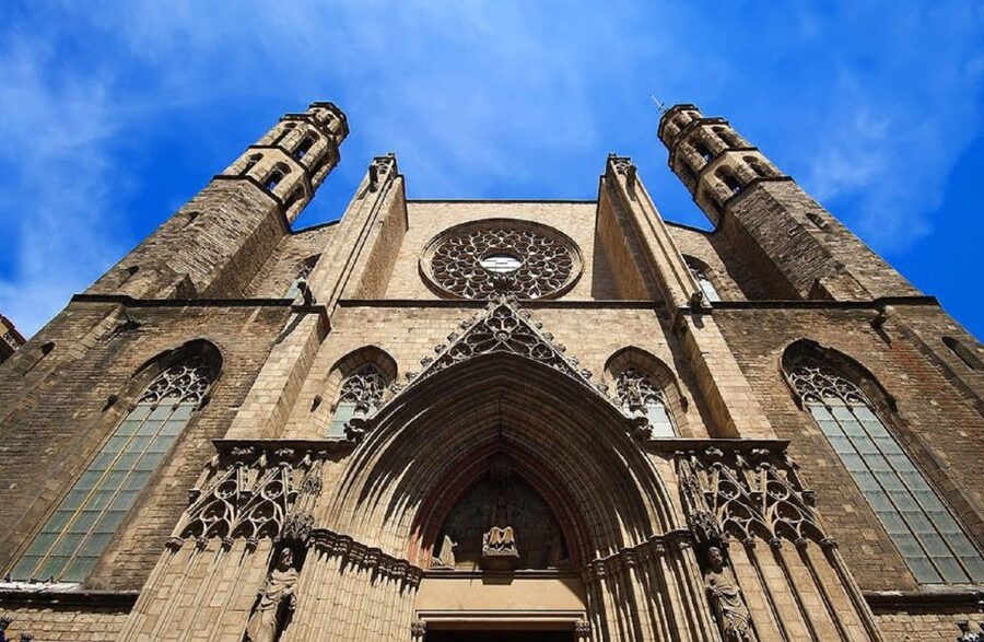 Barcelona: Picasso Museum Guided Tour - Inside the museum’s five palaces: history you can see before you even reach Picasso