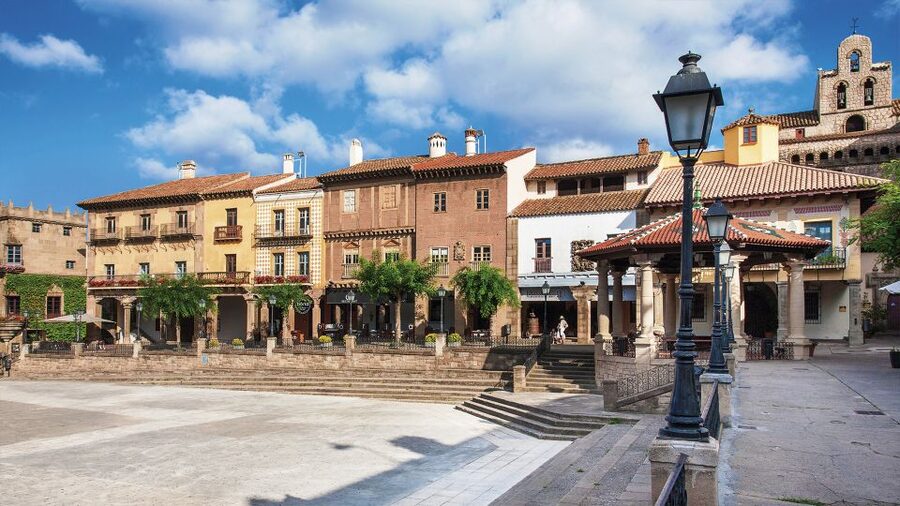 Barcelona: Poble Espanyol Entry Ticket - Audiovisual Shows and the Photographic Journey (What They Add to the Walk)