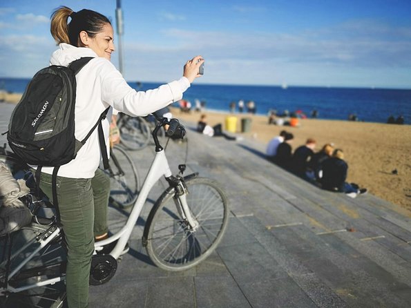 Barcelona: Private Bike/eBike Tour & Sagrada Familia Tickets - Gaudí in a tight sequence: Casa Milà, Casa Batlló, and Casa Amatller