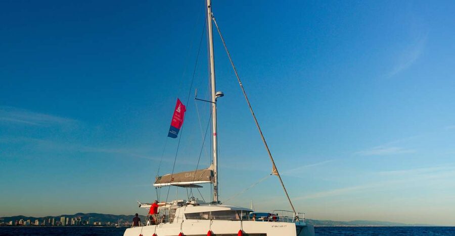 Barcelona: Private Catamaran Sailing with Drinks and Snacks - The skipper and crew role, the difference between nice and effortless