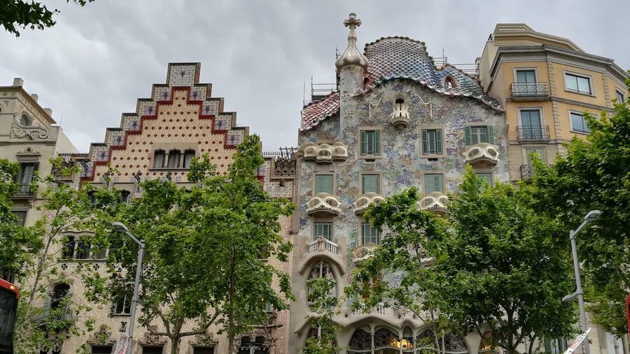 Barcelona: Private City Tour - The waterfront and old neighborhoods: Port, Barceloneta, and getting the street-level feel