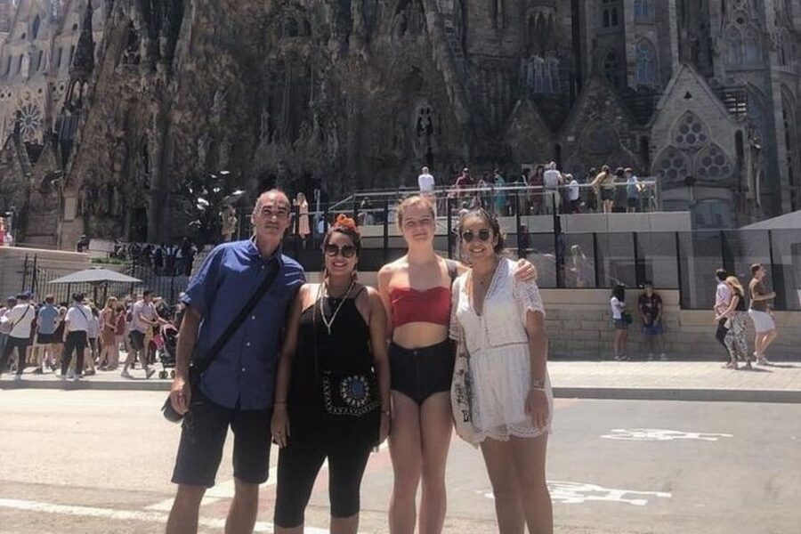 Barcelona: Private custom tour with a local guide - Starting from your hotel, not a random meeting point