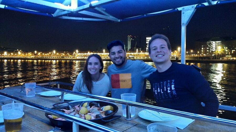 Barcelona: Private Evening Cruise with Dinner and Drinks - Price and value: what you’re really paying for