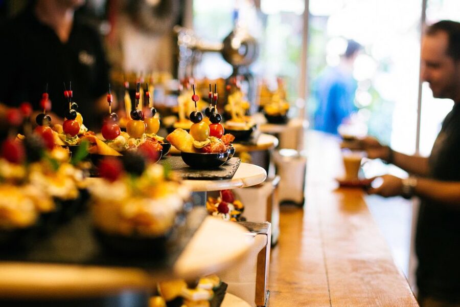 Barcelona: Private Food Tour – 10 Tastings with Locals - Price and value: is $193 really fair?