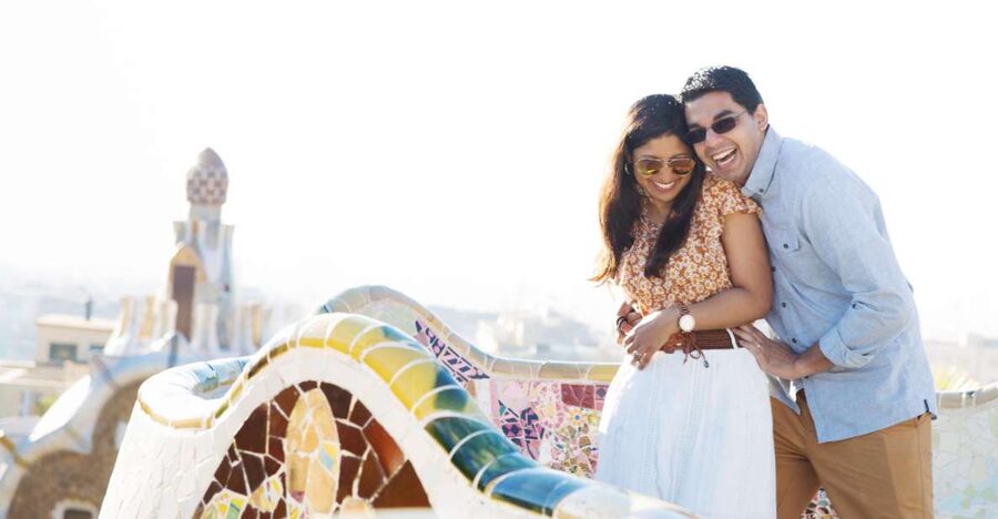Barcelona: Private Full Park Güell Photoshoot - Where to meet and how to get there like a local