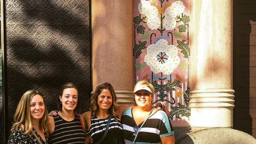 Barcelona: Private Gaudi Tour to Casa Mila & Casa Vicens - Casa Vicens: an extra hour for Gaudí’s first big “wow”