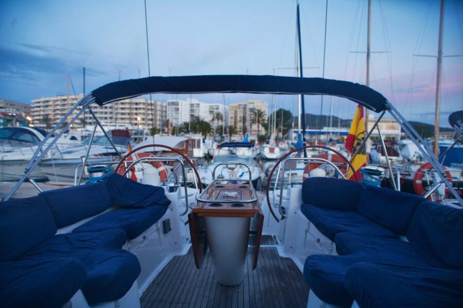 Barcelona: Private Luxury Sailing Tour - Value and Price: Why $412 Per Group Makes Sense
