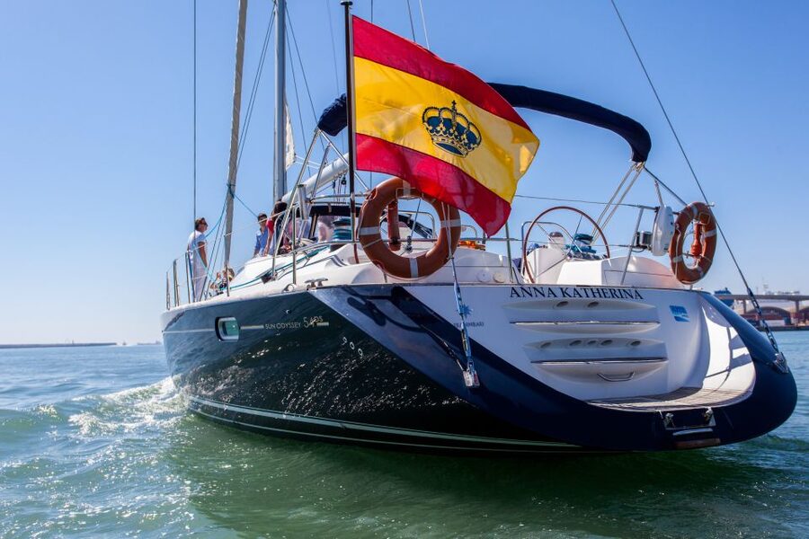 Barcelona: Private Luxury Sailing Tour - Luxury On Board: Comfort, Drinks, and the Sound System Advantage