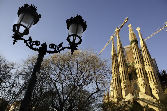 Barcelona Private Tour by Sidecar Motorcycle - Pickup and route flow: how you stop wasting time