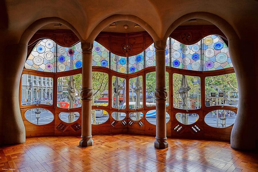 Barcelona: Private Tour of Casa Batllo with Reserved Access - Why Casa Batlló Feels Like a Story on Passeig de Gràcia