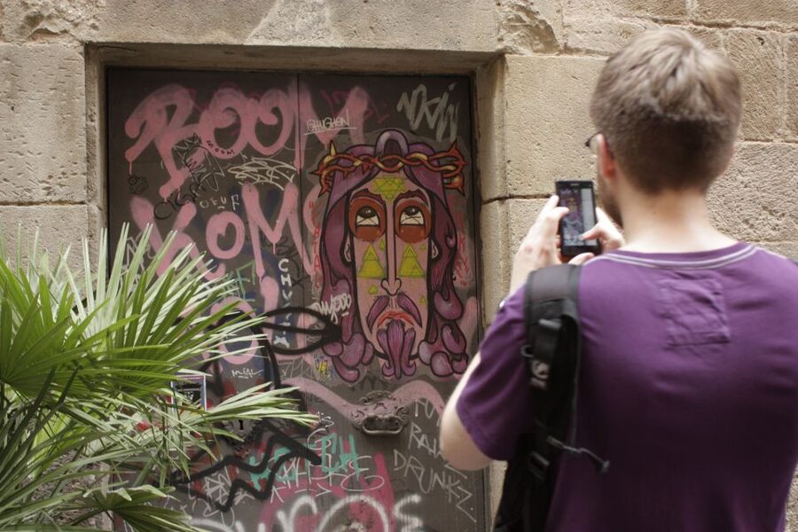 Barcelona: Raval Street Art and Graffiti Walking Tour - Two Hours With a Mission, Not a Marathon