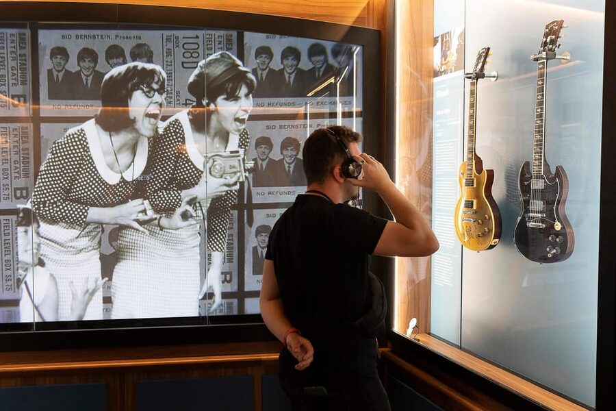 Barcelona: Rock Museum- Guitar Legends Hall - First Look Inside: A 2,000m² Rock Timeline You Walk Through