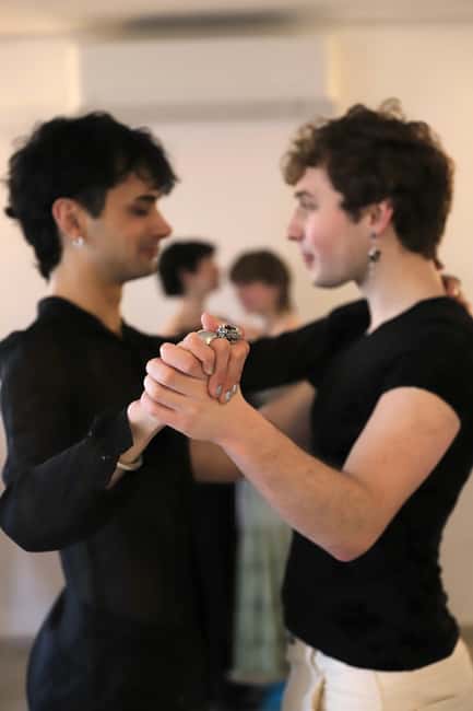 Barcelona: Rooftop Tango Lesson with Drinks and Videos - Taking Tango Home: Videos You Can Actually Use