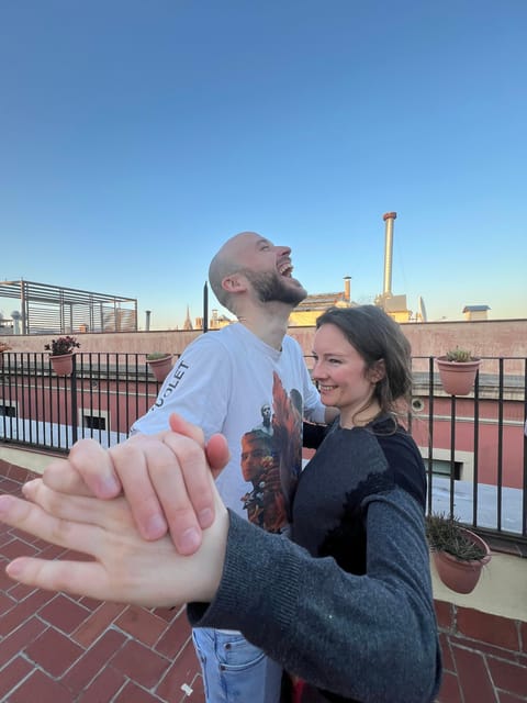 Barcelona: Rooftop Tango Lesson with Drinks and Videos - Price and Value: Is $30 Worth It for a Beginner Class?