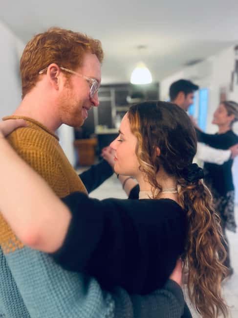 Barcelona: Rooftop Tango Lesson with Drinks and Videos - Who This Rooftop Tango Lesson Suits Best