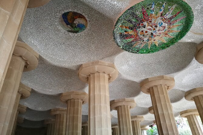 Barcelona Sagrada Familia and Guell Park drink and tapa - Price and value: what you’re paying for at $465.79 per person