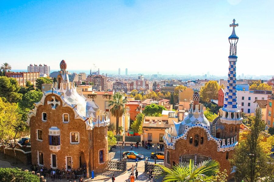 Barcelona: Sagrada Familia and Park Guell Small-Group Tour - Hotel pickup and skip-the-line entry, what you gain (and what you don’t)