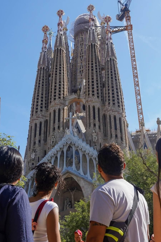 Barcelona: Sagrada Familia and Park Güell Tour - Who This Tour Fits Best, and Who Might Prefer Another Plan