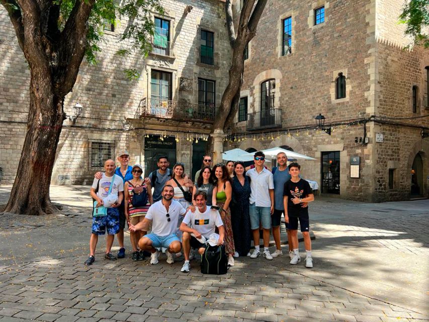 Barcelona: Sagrada Familia, Modernism, and Old Town Tour - Should you book this Barcelona Sagrada Família, Modernism, and Old Town tour?
