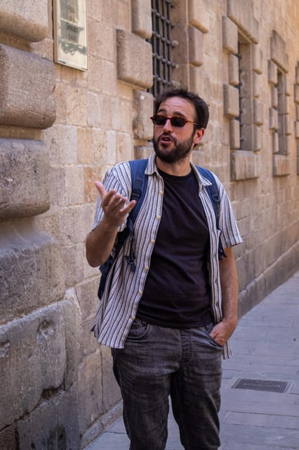 Barcelona: Sagrada Familia, Modernism, and Old Town Tour - Price and value: what you get for about $52 and why outside views can still pay off