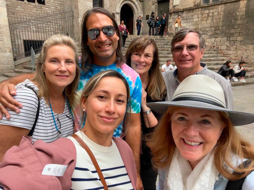 Barcelona: Sagrada Familia, Modernism, and Old Town Tour - Who should book this tour, and who should pair it with a ticketed visit