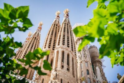 Sagrada Familia Skip-the-Line Entry Ticket & Tour