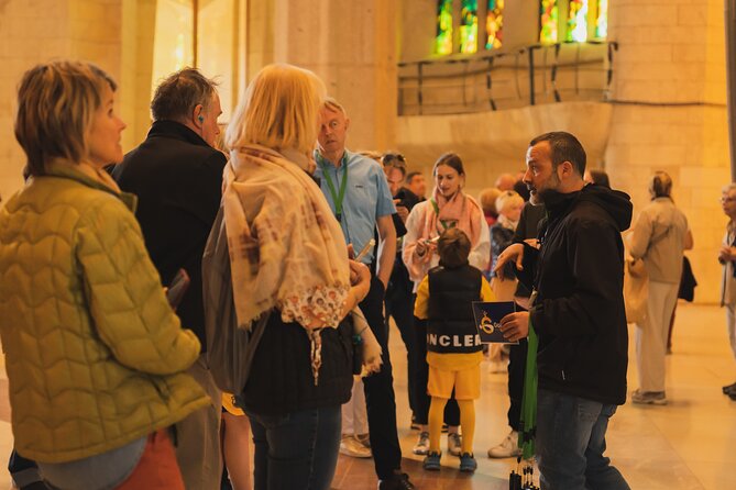 Barcelona: Sagrada Familia Skip-the-Line Guided Tour and Tickets - Who This Tour Suits Best, and Who Might Prefer Another Style
