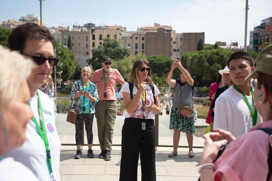 Barcelona: Sagrada Familia Small Group Guided Tour - Key Things You’ll Notice on This Sagrada Familia Tour