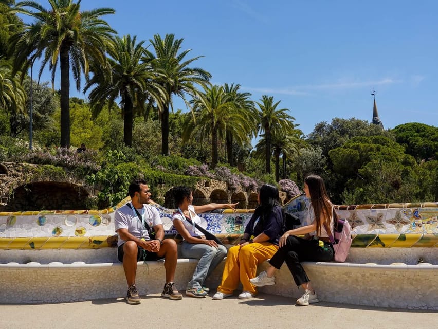 Barcelona: Sagrada Familia with Towers and Park Güell Tour - The ride to Sagrada Familia, and the coach question